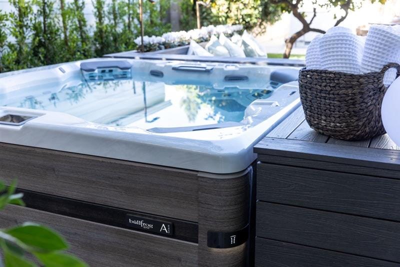 bullfrog spas for header